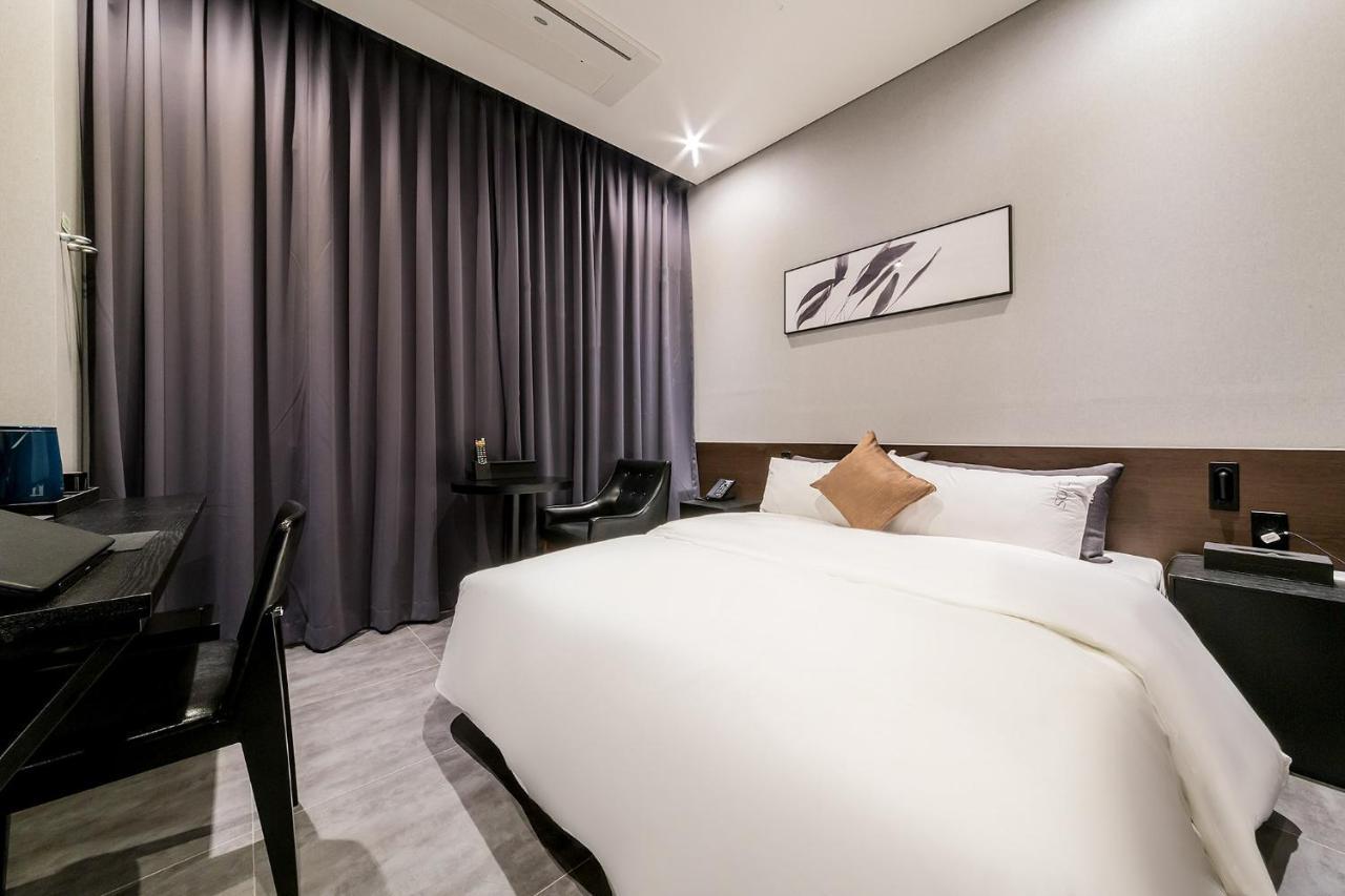 Pyeongtaek Stay Tourist Hotel Exteriér fotografie