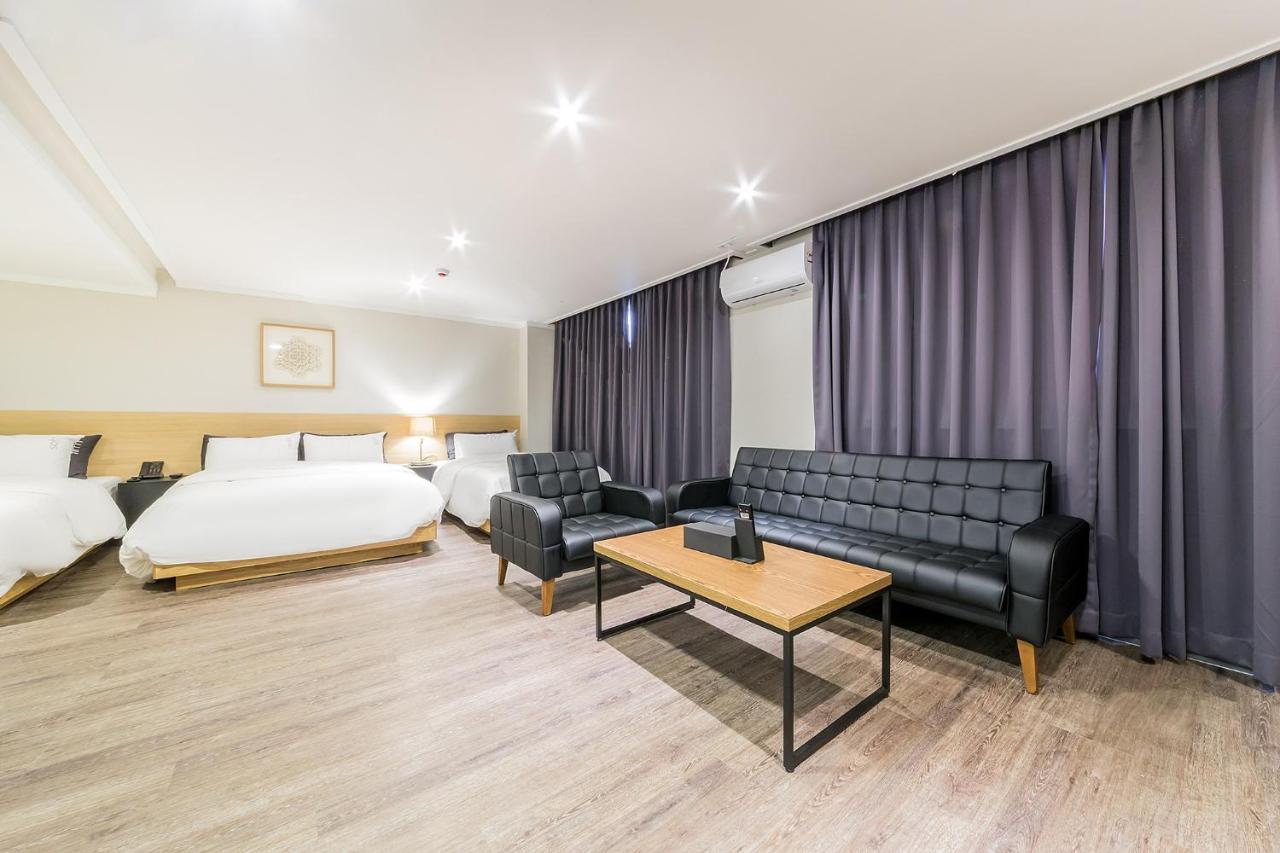 Pyeongtaek Stay Tourist Hotel Exteriér fotografie