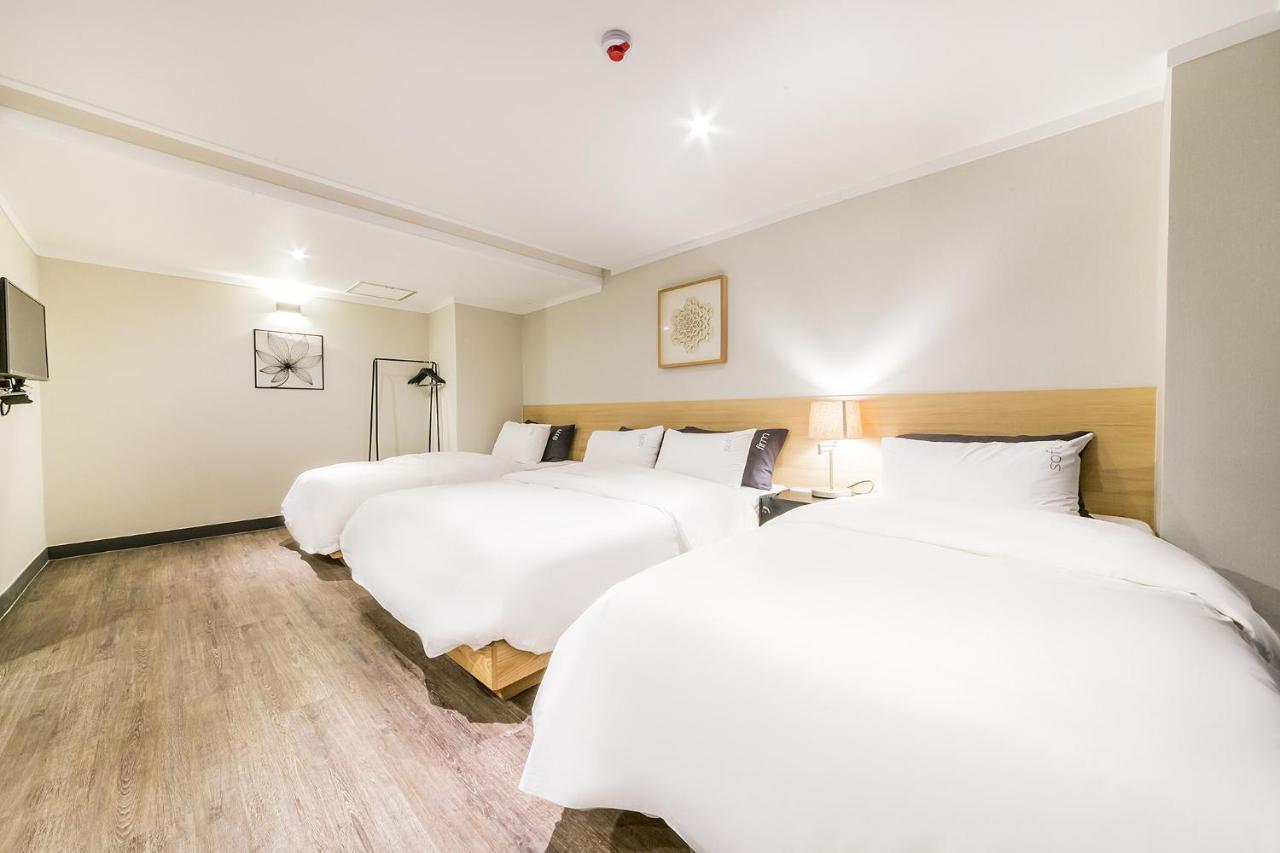 Pyeongtaek Stay Tourist Hotel Exteriér fotografie