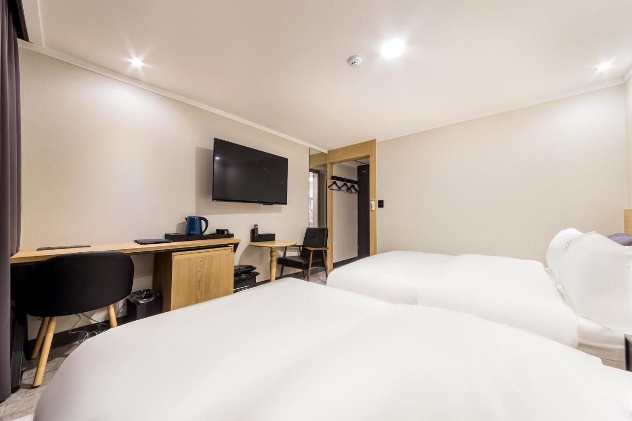 Pyeongtaek Stay Tourist Hotel Exteriér fotografie