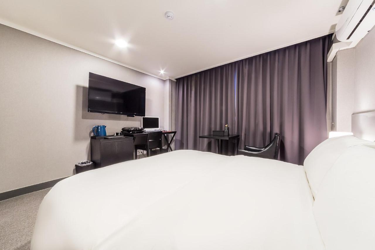 Pyeongtaek Stay Tourist Hotel Exteriér fotografie